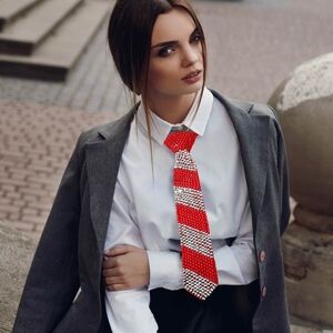 Red Stripe Crystal Bling Rhinestones Tie Necklace Chain Statement Jewelry